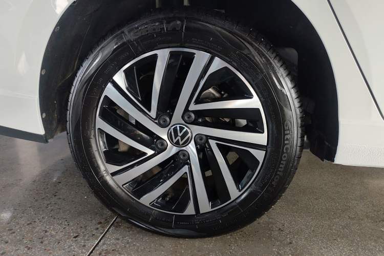 Used Volkswagen Lavida 2023 300TSI DSG Full-Comfort Edition
