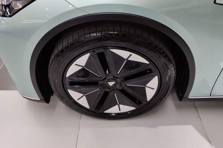 Used  SL03 2022 1.5L 1200 Extended-Range Version
