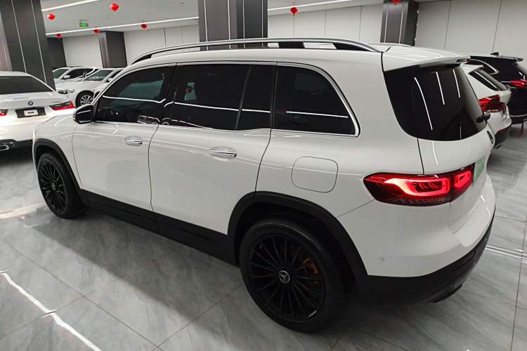 Used Mercedes-Benz GLB 2022 Updated GLB 200 Fashion Edition
