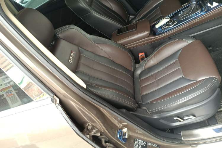 Used Dongfeng Fengon 580 2017 1.5T CVT Smart Connectivity Model