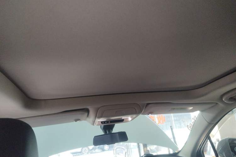 Used Cadillac XT5 2018 25T Luxury Model