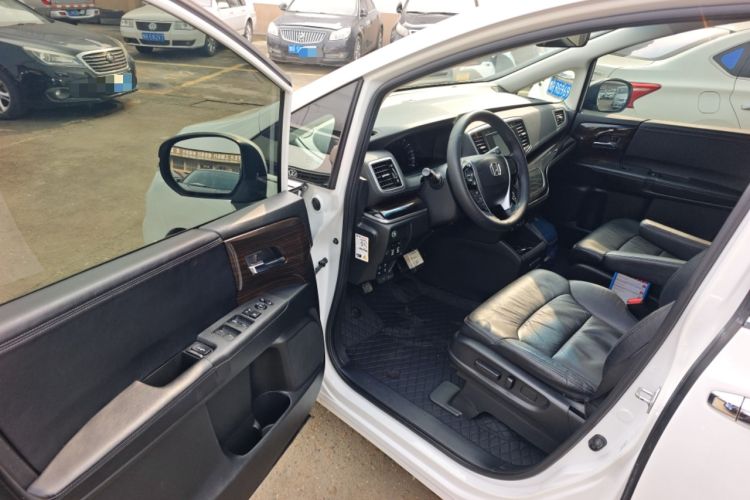 Used Honda Odyssey 2018 2.4L Luxury Edition