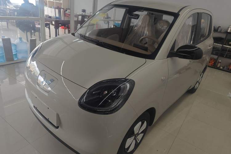 Used Wuling Hongguang MINIEV 2025 Four-Door Version Advanced Edition