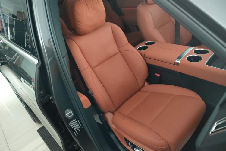 Used Li Auto L9 2024 Ultra Model
