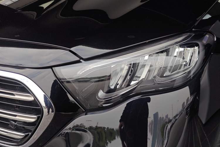 Used Mercedes-Benz E-Class 2025 Facelift E 300 L Luxury Edition
