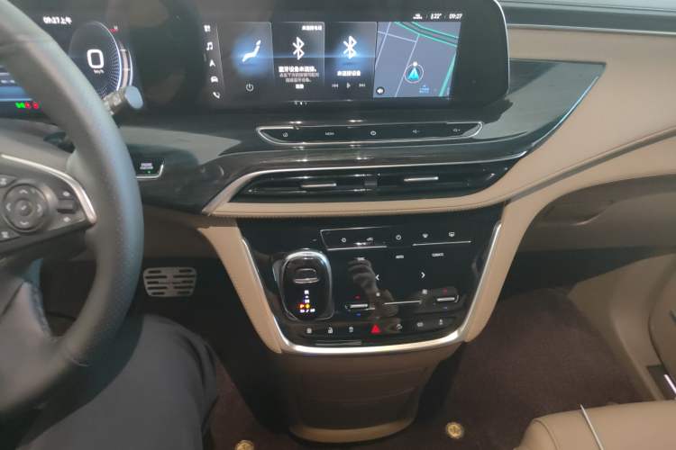 Used Buick GL8 2021 ES Land Cruiser 653T Smart Flagship Model
