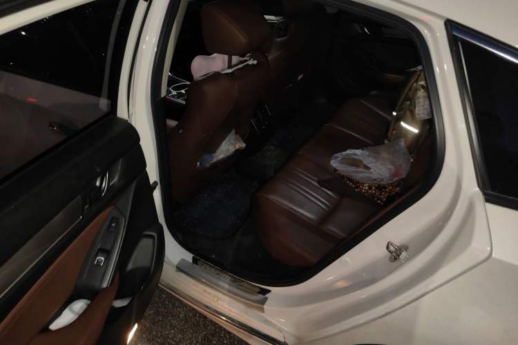 Used Honda Inspire 2019 Rui·Hybrid 2.0L Jing Shang Edition China VI
