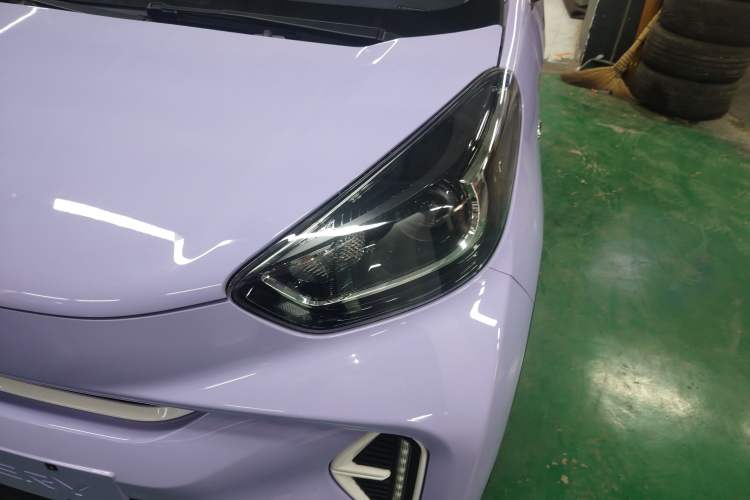 Used Chery Little Ant 2022 Revised Version Sweet Pink Edition Half-Sugar Version Lithium Iron Phosphate 30.7 kWh 30 kW 301 km
