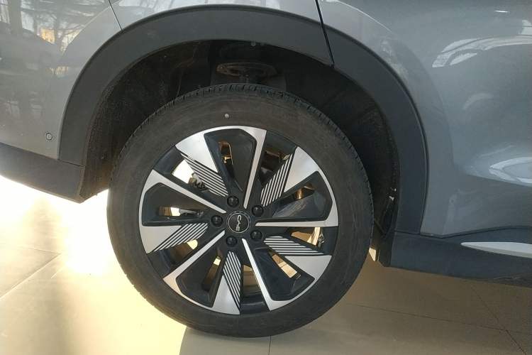 Used BYD Song PLUS New Energy 2025 EV Intelligent Driving Version 520km Premium Model
