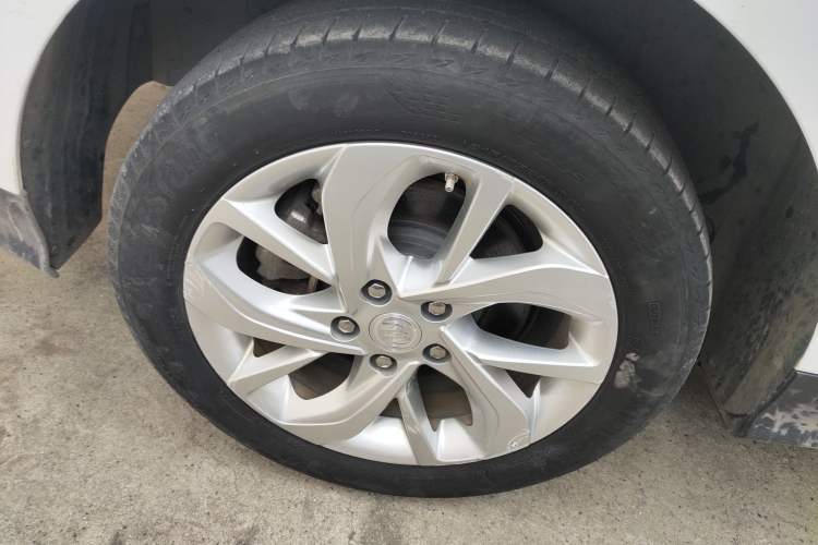 Used Buick Velite 6 2024 450km Range Commuter Version