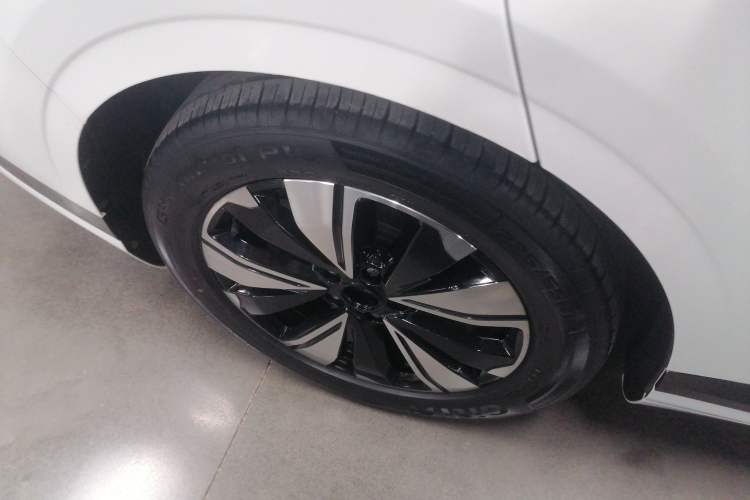 Used  A07 2023 Range-Extended 200 Max
