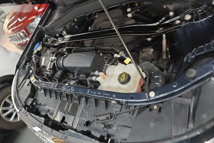 Used Ford Explorer 2020 EcoBoost 285 4x4 Titanium Edition 7-Seater
