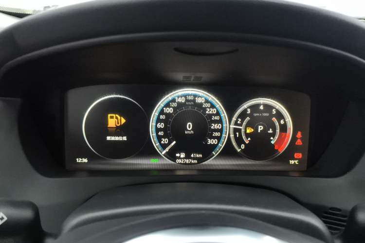 Used Jaguar XEL 2019 2.0T 200 PS Deluxe Edition