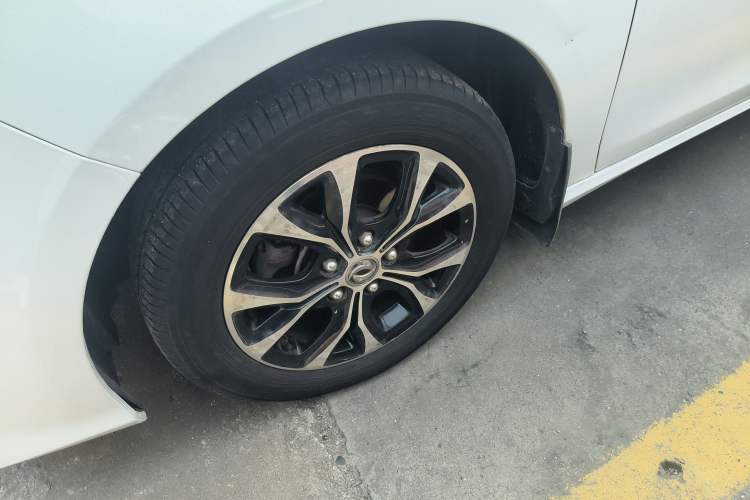 Used FORTHING Joyear S50 2017 1.5L Manual Luxury Model
