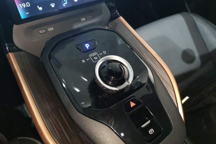 Used Toyota bZ3 2023 616 km Long-Range PRO
