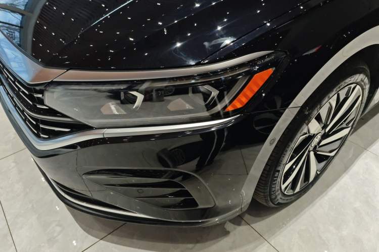 Used Volkswagen Passat 2022 330TSI Luxury Edition
