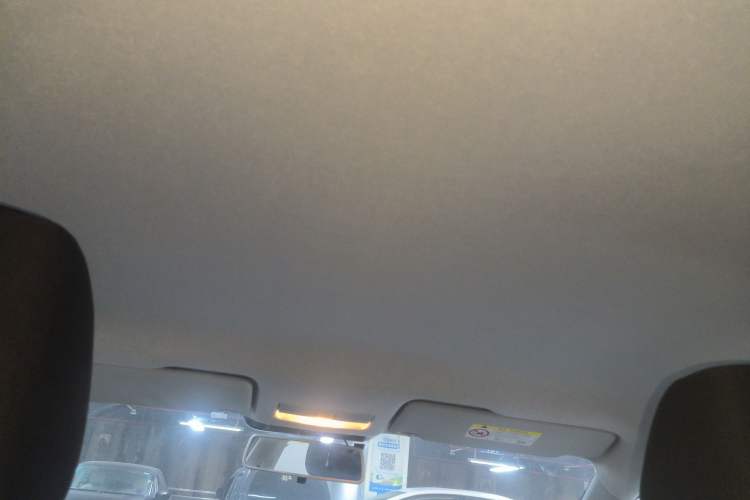 Used Volkswagen Jetta 2017 1.4L Manual Fashion Edition
