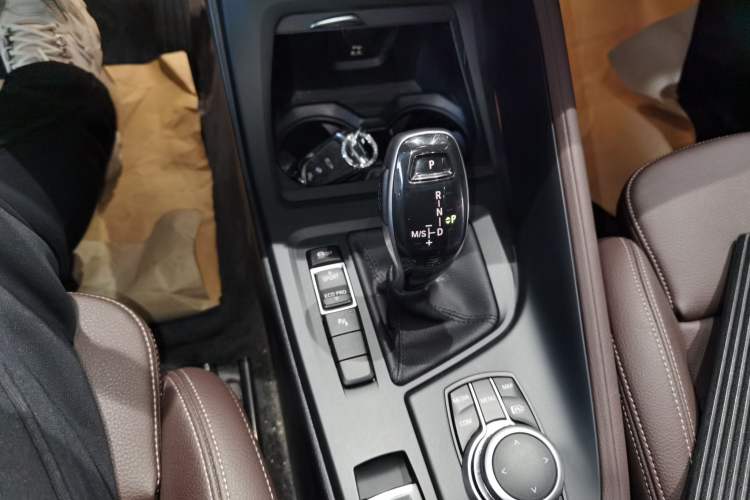 Used BMW X1 2022 sDrive25Li Leading Model
