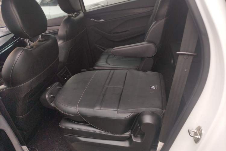 Used Baojun 360 2019 1.5L Manual Elite Version China VI Standard