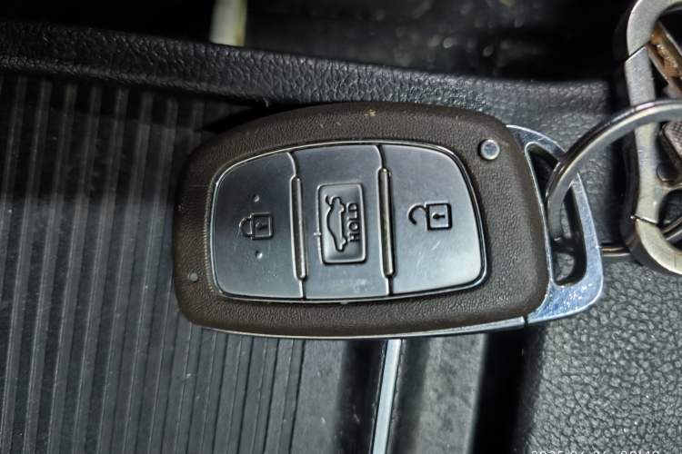 Used Hyundai Elantra 2012 1.6L Manual Leading Model