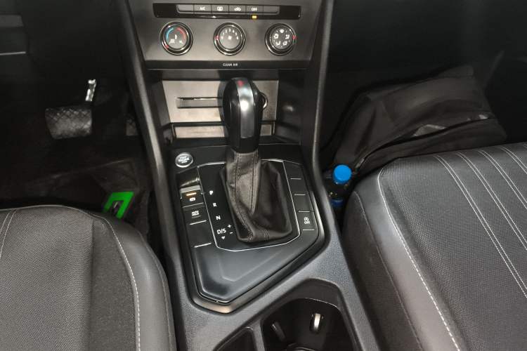 Used Volkswagen Tiguan L 2023 330TSI Automatic Two-Wheel Drive Comfort Edition
