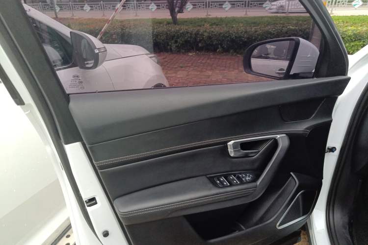 Used BYD Song Pro 2019 1.5T Automatic Elite Edition
