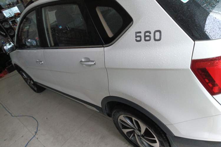 Used Baojun 560 2016 1.8L iAMT Luxury Model