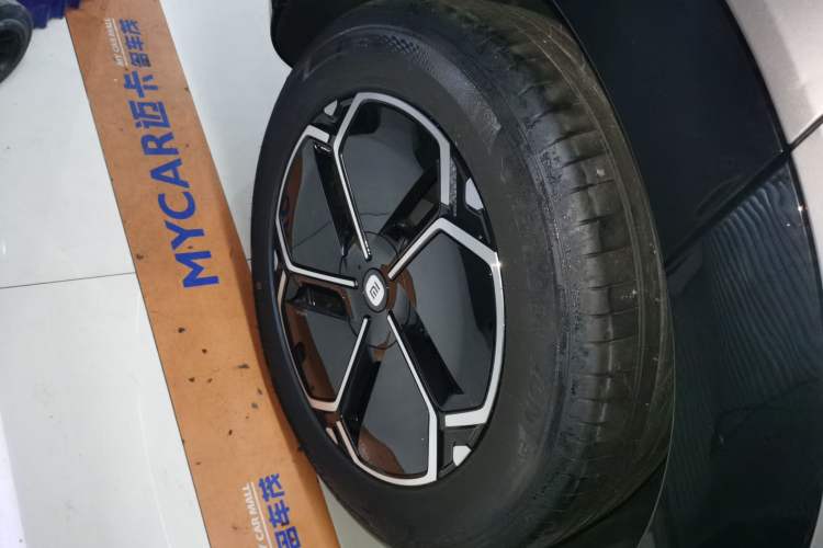 Used  YU7 2025 Ultra-Long Range Rear-Wheel Drive Version