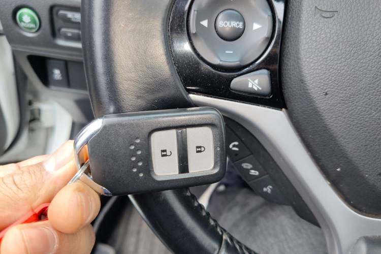 Used Honda Jade 2017 210 TURBO CVT Luxury Edition 5 Seats
