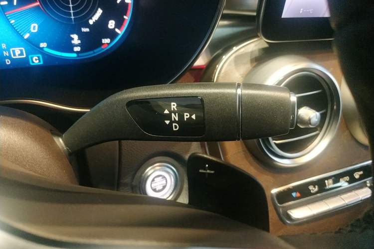 Used Mercedes-Benz GLC 2022 GLC 300 L 4MATIC Dynamic Edition Prestige Model
