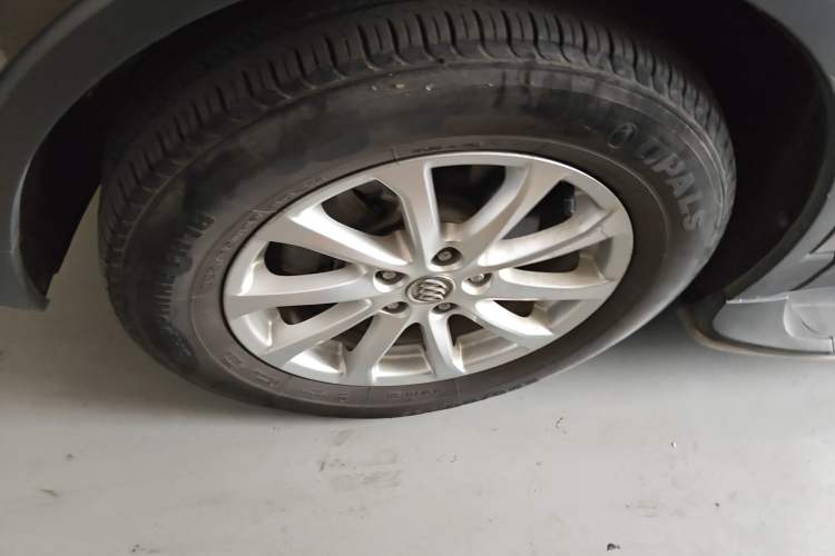 Used Buick Envision 2017 20T Two-Wheel Drive Luxury Model