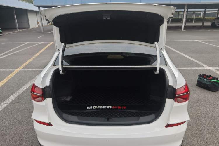 Used Chevrolet Monza 2019 RS 330T Automatic Comfort Edition China VI Standard