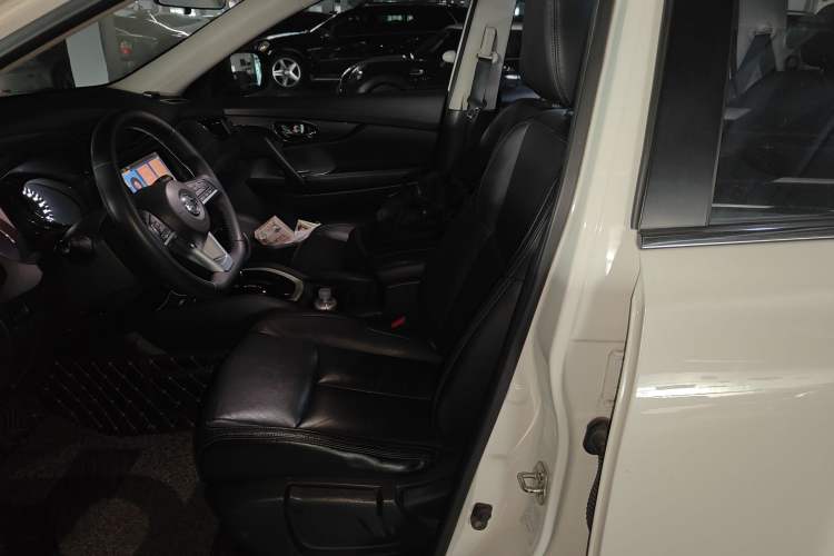 Used Nissan X-Trail 2017 2.0L CVT Comfort Edition 2WD
