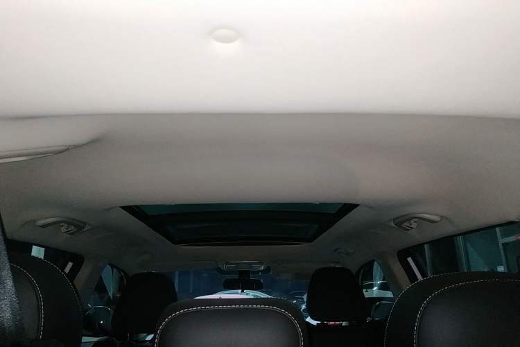 Used Geely Auto Emgrand X7 Sport 2021 1.8TD DCT Two-Wheel Drive Asian Games Comfort Edition
