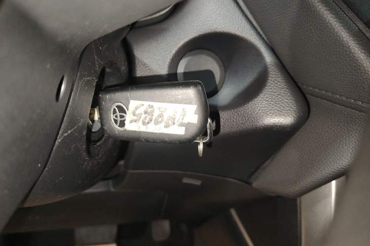 Used Toyota Corolla Cross 2024 2.0L Pioneer Edition
