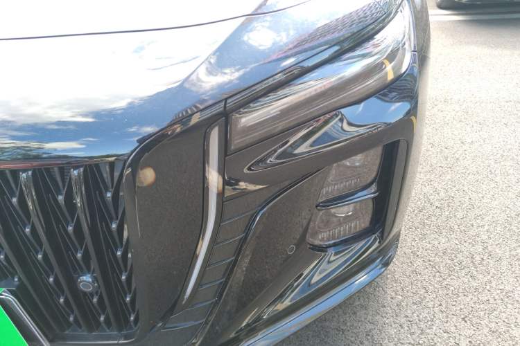 Used Hongqi H5 2025 1.5T DCT Xuan Ying Edition
