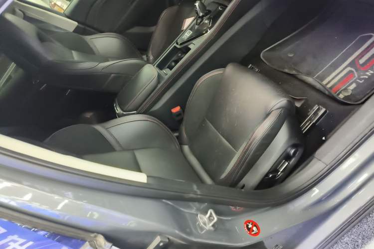 Used Lynk & Co 02 2019 1.5T DCT Two-Wheel Drive Pro Edition China VI Standard