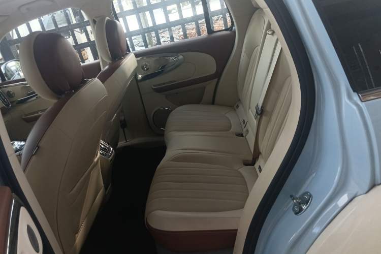 Used ORA Ballet Cat 2022 401 km Nutcracker Edition
