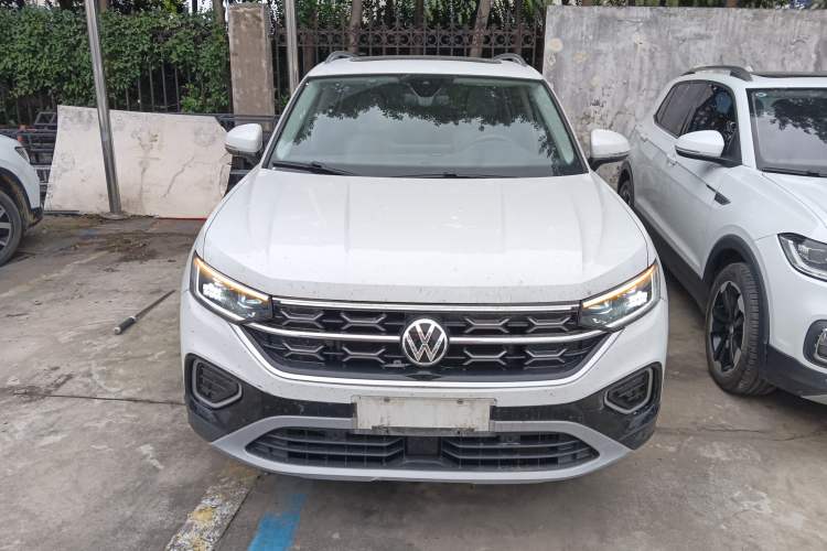 Used Volkswagen Tayron 2023 300TSI Two-Wheel-Drive Luxury Plus Advanced Edition
