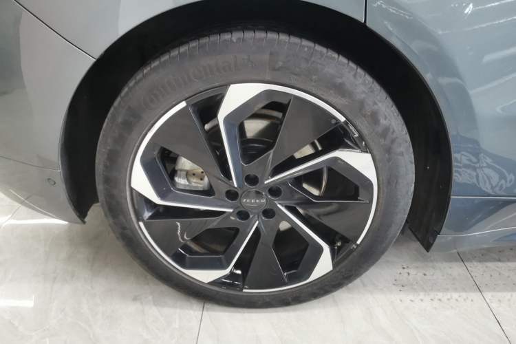 Used Zeekr 001 2022 Long-Range Dual-Motor WE Edition
