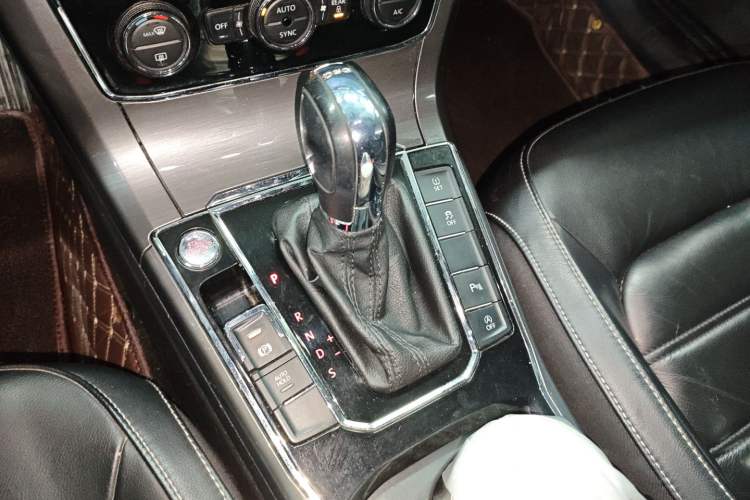 TDK.VehicleDetails.img