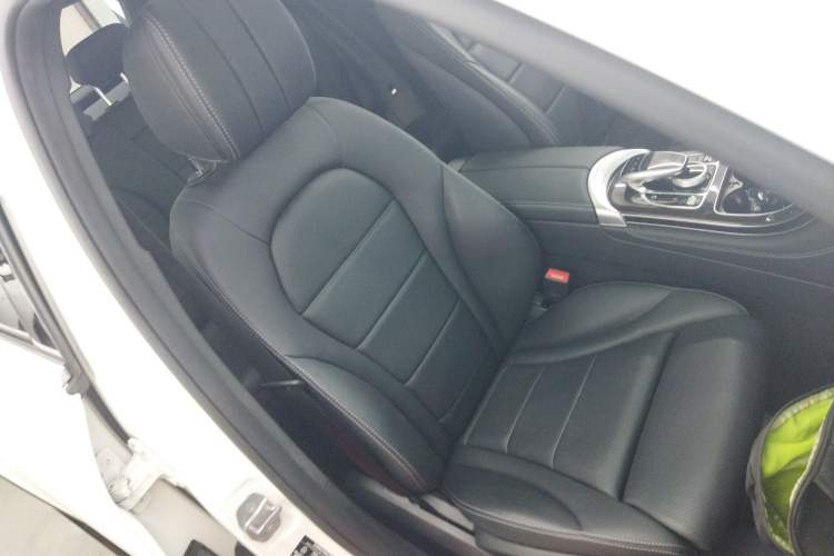 Used Mercedes-Benz GLC 2019 GLC 260 4MATIC Dynamic Edition
