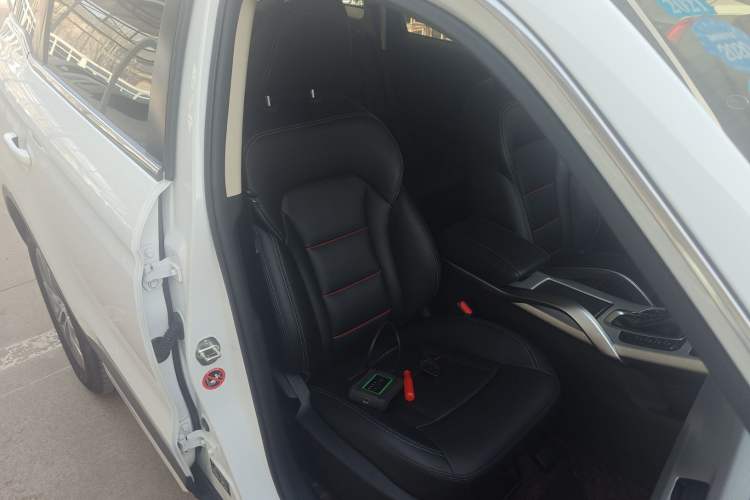 Used Geely Auto Emgrand X7 Sport 2018 1.8TD Automatic Two-Wheel Drive Smart Connect 4G Internet Edition