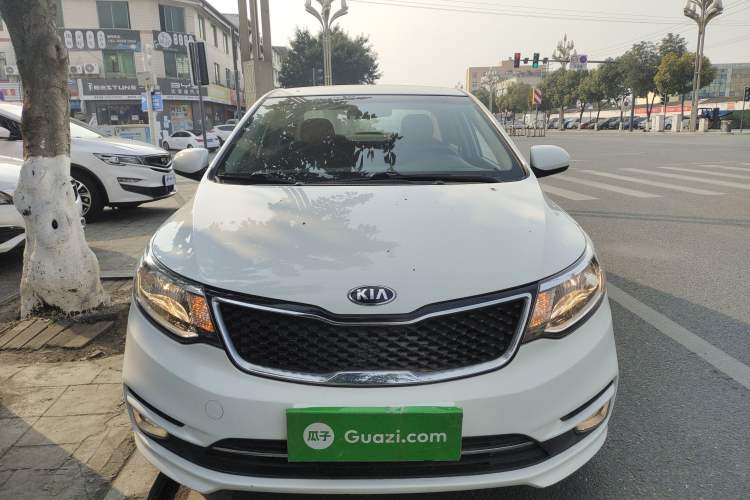 Used Kia K2 2015 Sedan 1.4L MT GLS
