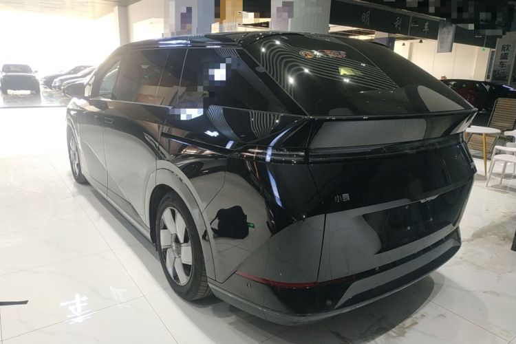 Used XPeng X9 2024 702 Ultra-Long Range Max
