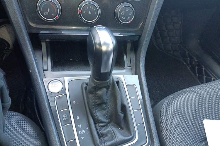 Used Volkswagen Golf 2020 Zhiai Edition 280TSI DSG Comfort Model
