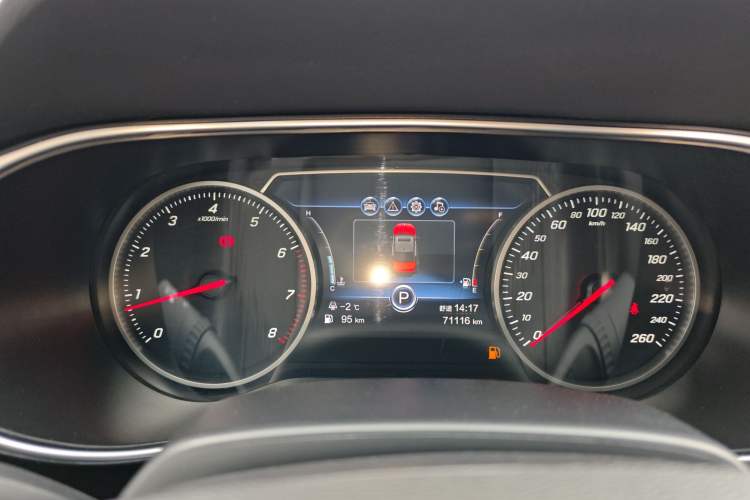 Used Hongqi H5 2022 Classic Model Facelift 1.5T DCT Qiyun Edition
