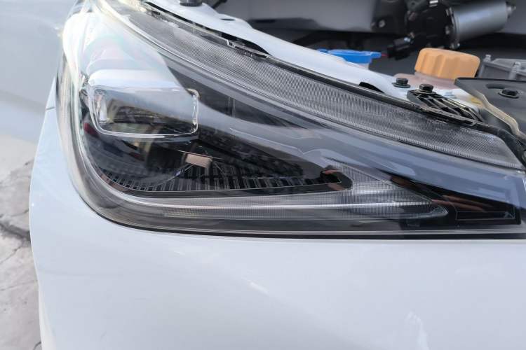 Used Cowin October 2026 Model Mate 305km Guoxuan Wind-Chasing Edition
