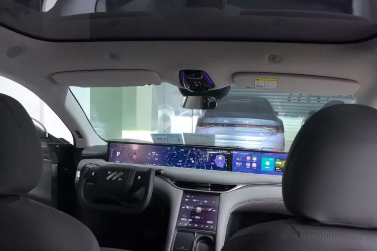 Used  LS6 2023 Max Long-Range Version
