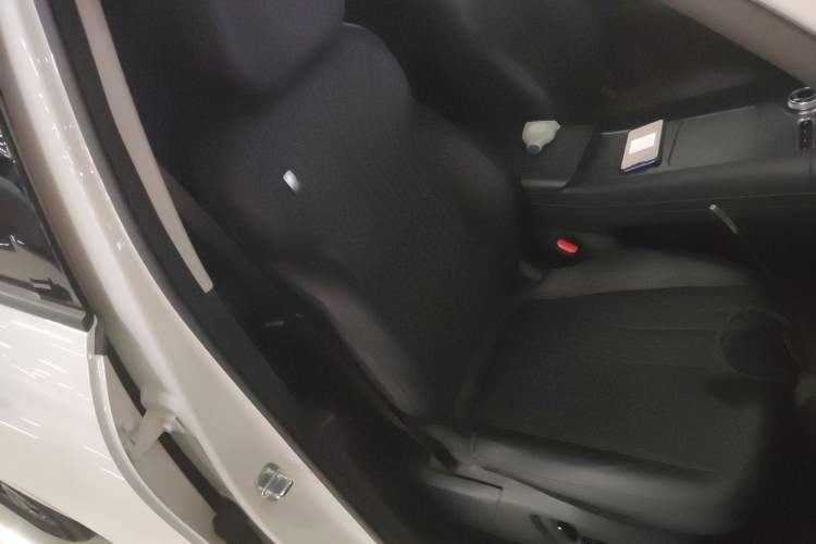 Used  E5 2024 440km Exploration Version
